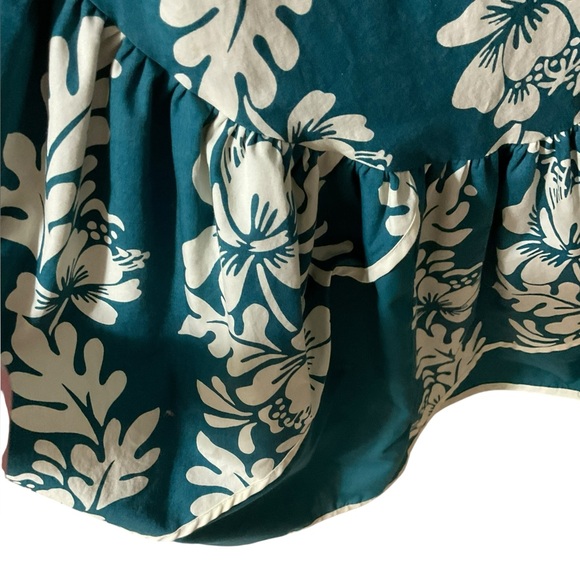 Vintage Hawaiian Carol Bennett Sz Small Puff sleeves and Ruffles‎  Dress - Picture 10 of 15